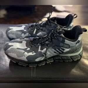 Freedom Industries Men’s shoes size 13